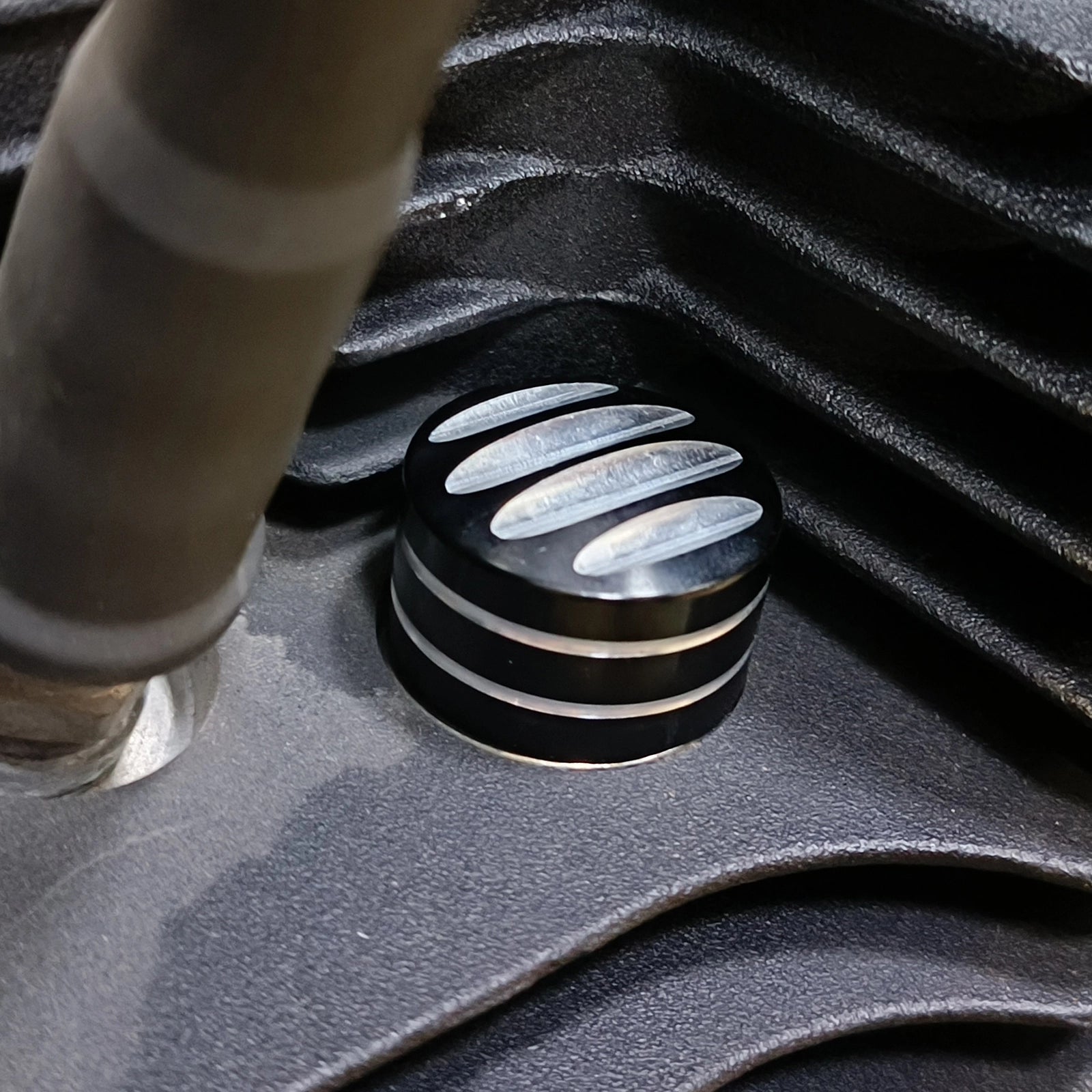 Spark Plug Cover Head Bolt Fit Harley Touring Softail Dyna Sportster | Mactions