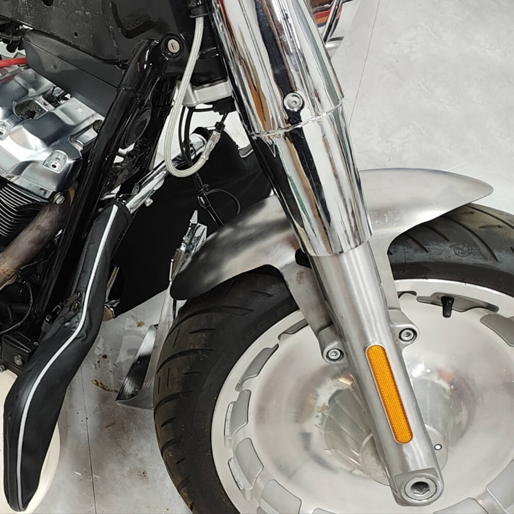 CR033102-mactions-Unpainted-Front-Short-Fender-harley-fatboy