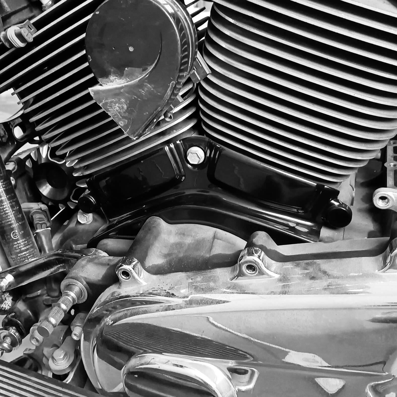 CR034301-mactions-Cylinder-Base-Engine-Cover-harley-M8