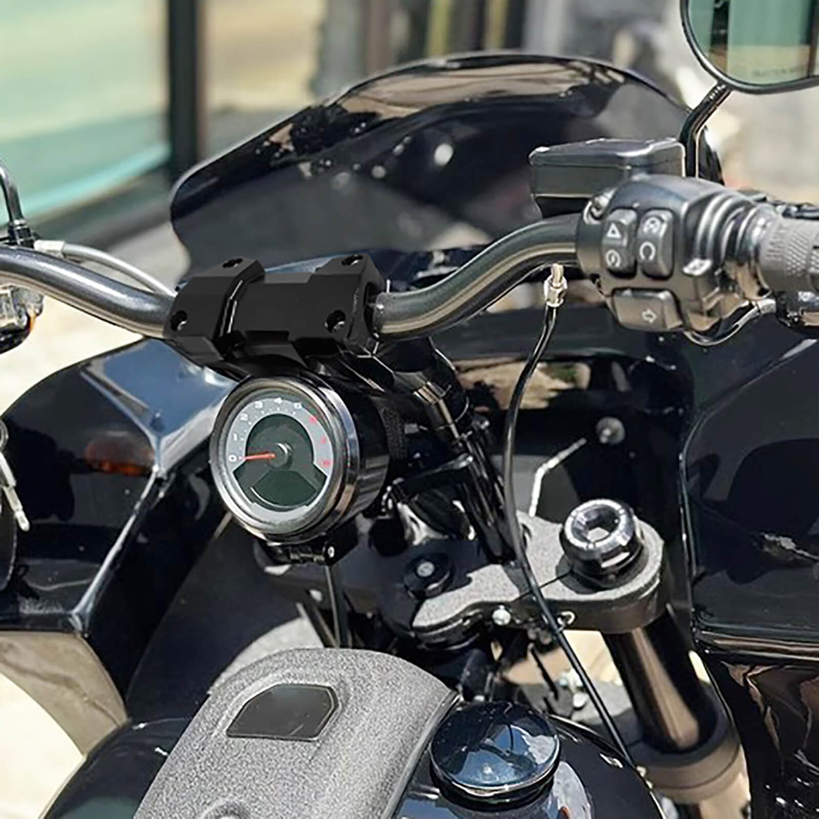 GP007901-mactions-harley-low-rider-handlebar-riser