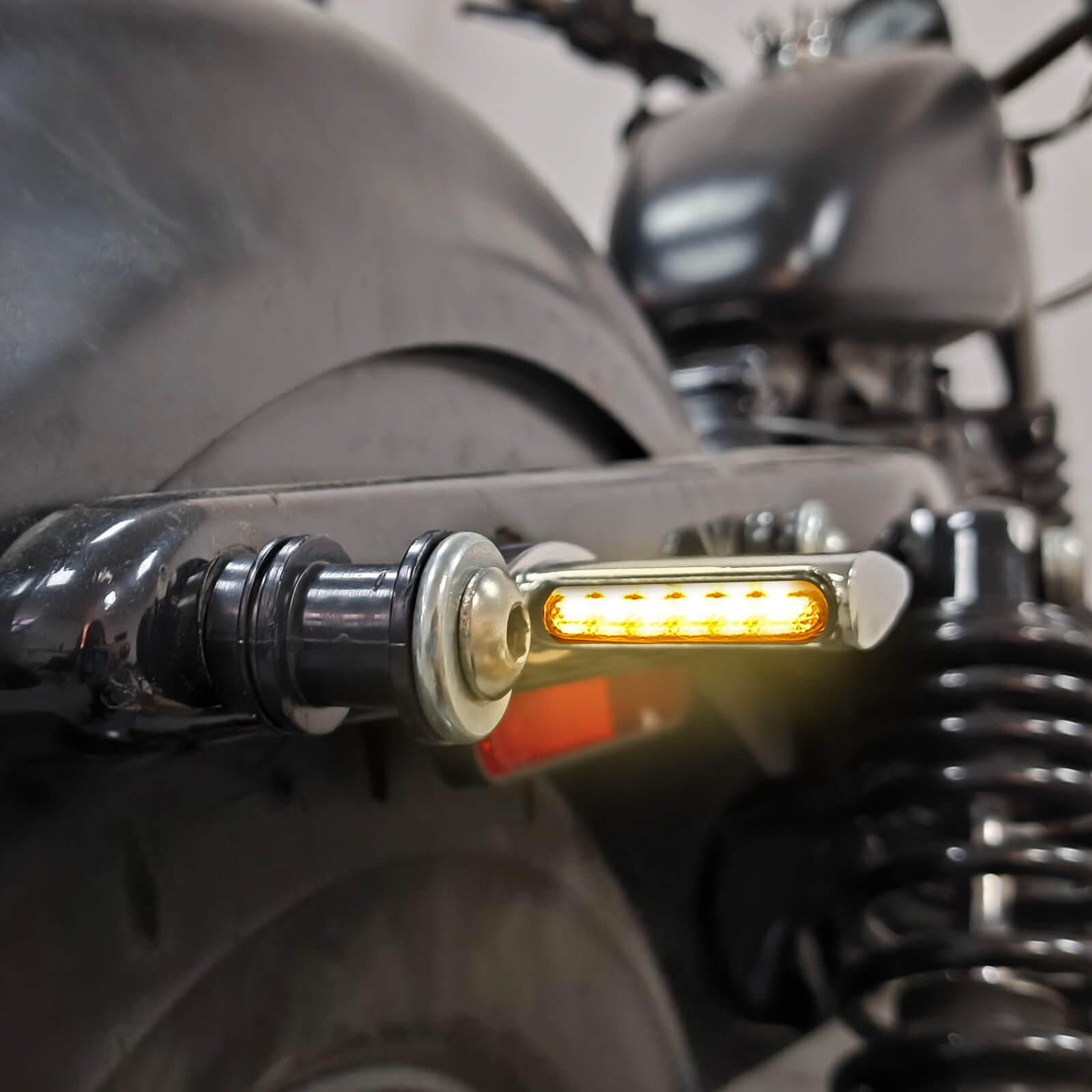 LA023804 mactions Rear LED Turn Signal E Mark Mini Indicators for harley