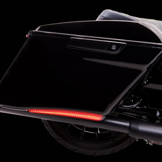 LED-Extended-Saddlebag-Lights-harley-effect-LA014601