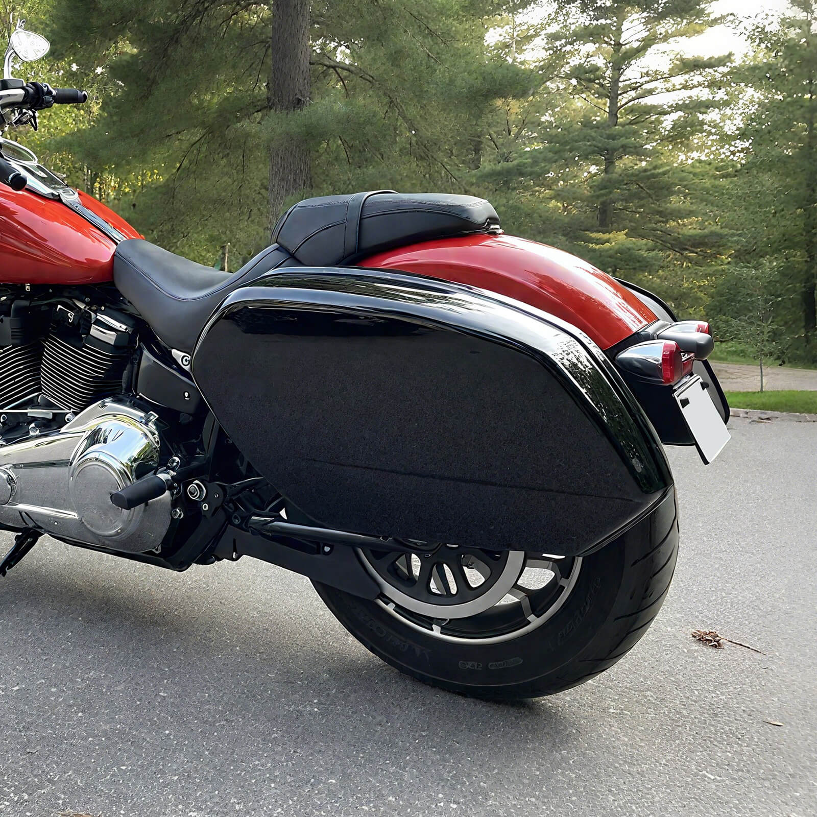 LU000201 mactions Gloss Black Hard Saddlebags Luggage Storage for Harley low rider st 2024