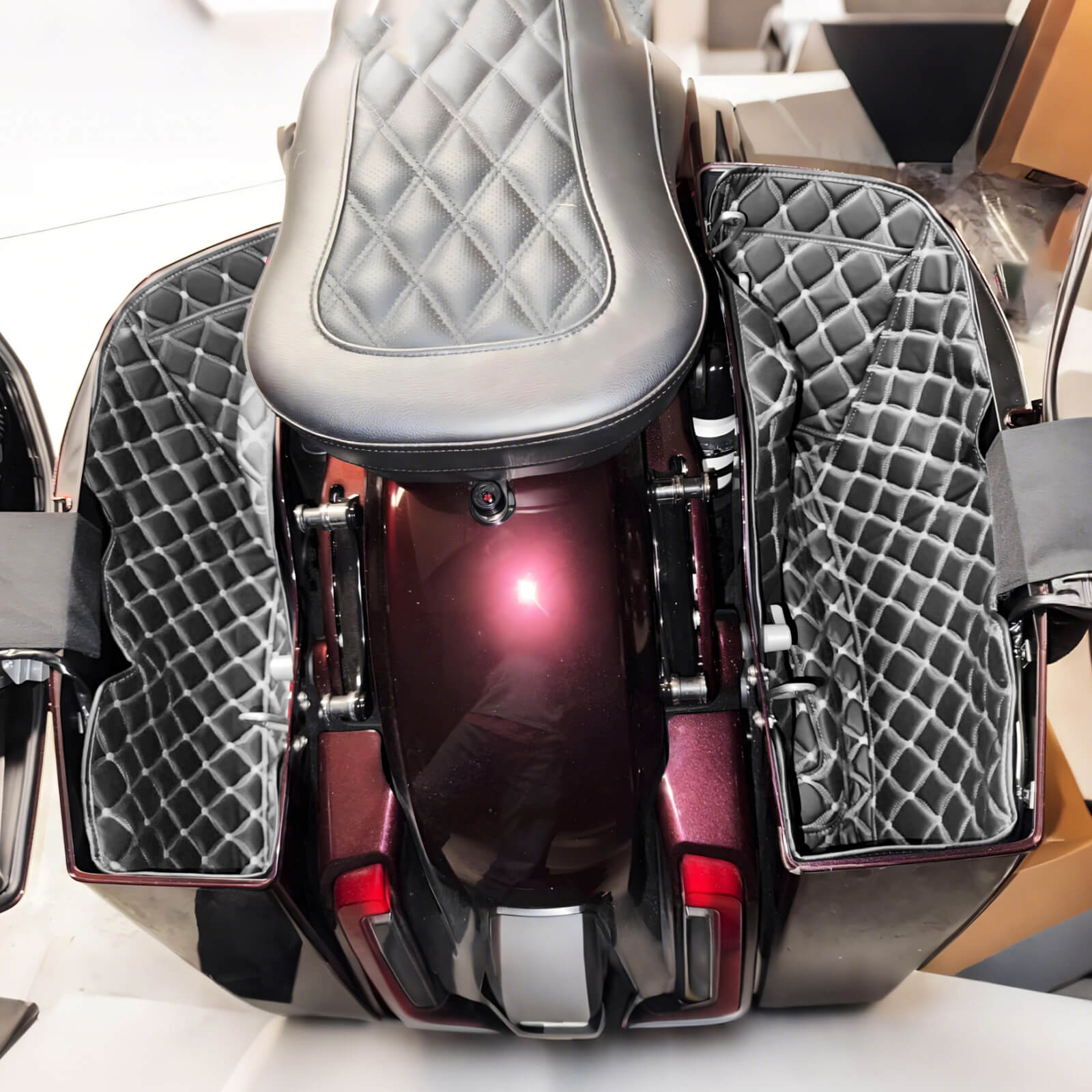 LU001601 mactions Motorcycle Saddlebag Liners Insert For Harley touring road glide