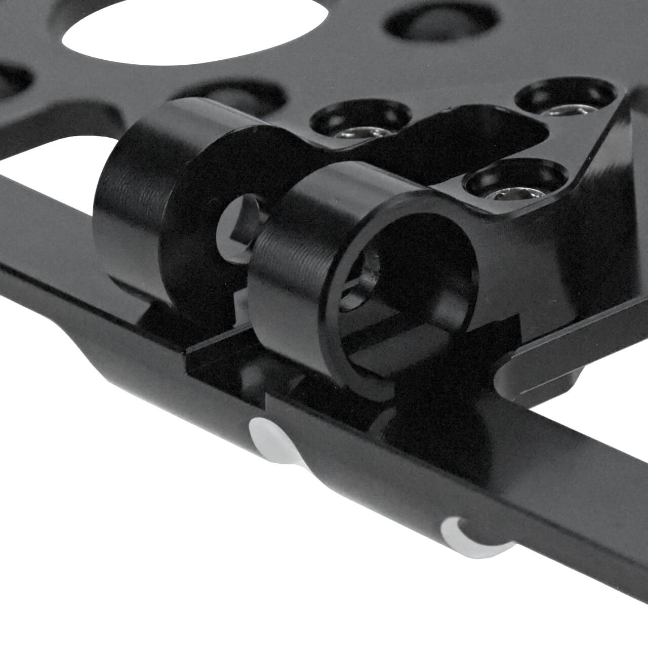 PE002502 mactions rider footboards for harley touring detail