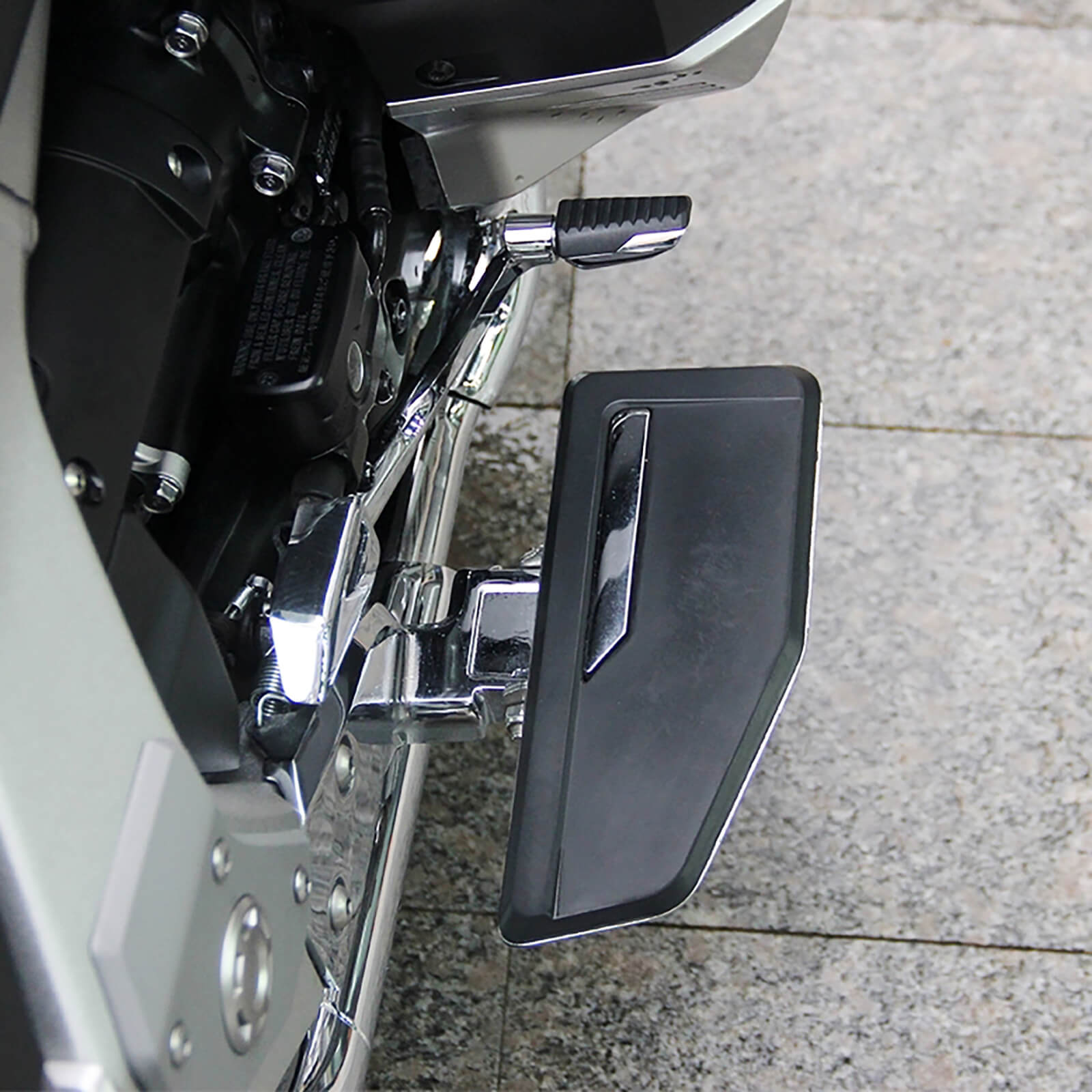 Front Rider Footboards Floorboard For Honda Goldwing 1800 2018-2023 | Mactions