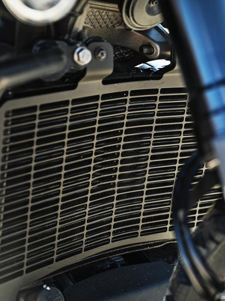 TH029301-mactions-shield-radiator-guard-grille-cover