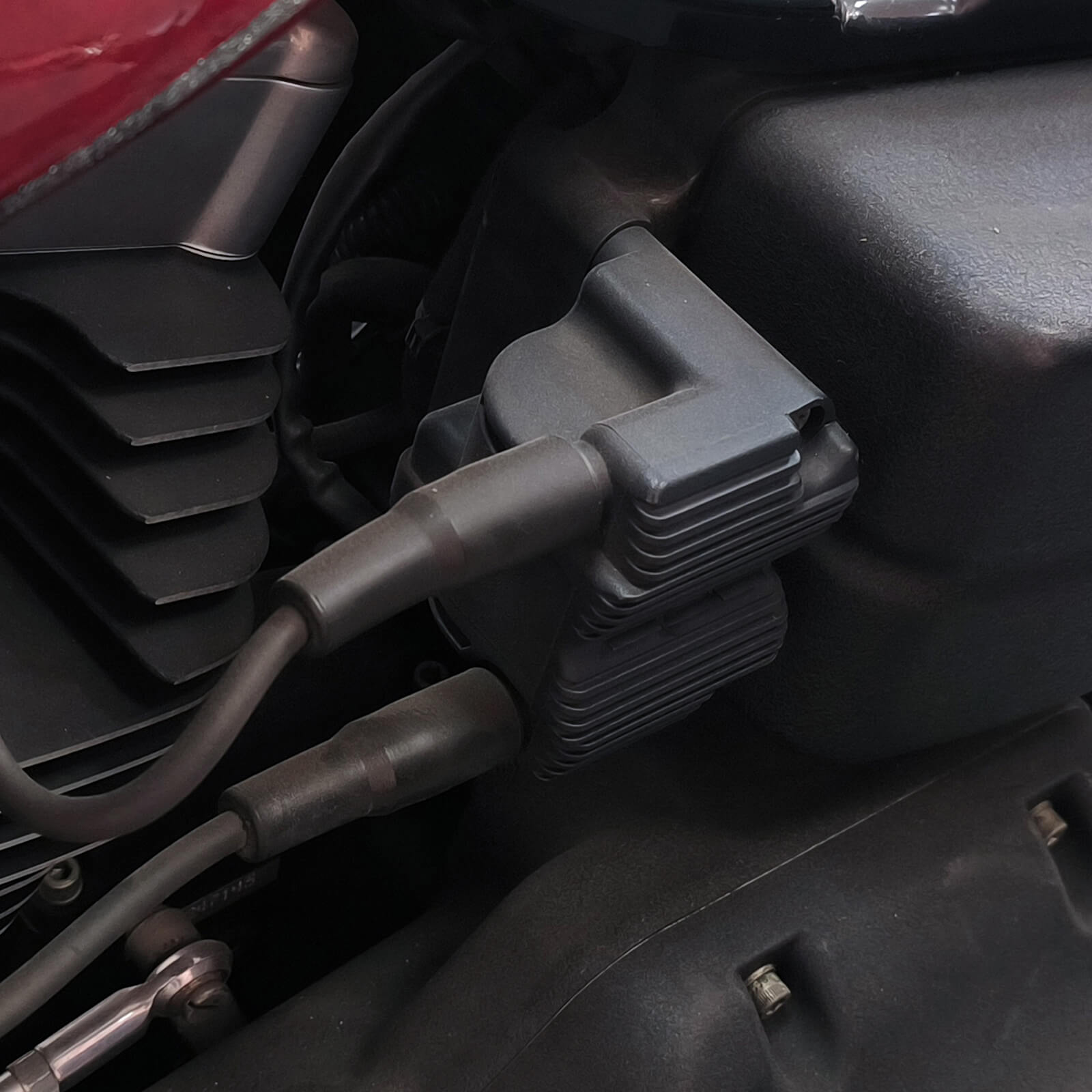 TH034301-MACTIONS-Ignition-Coil-Single-Fire-3Ohm-Coil-effect