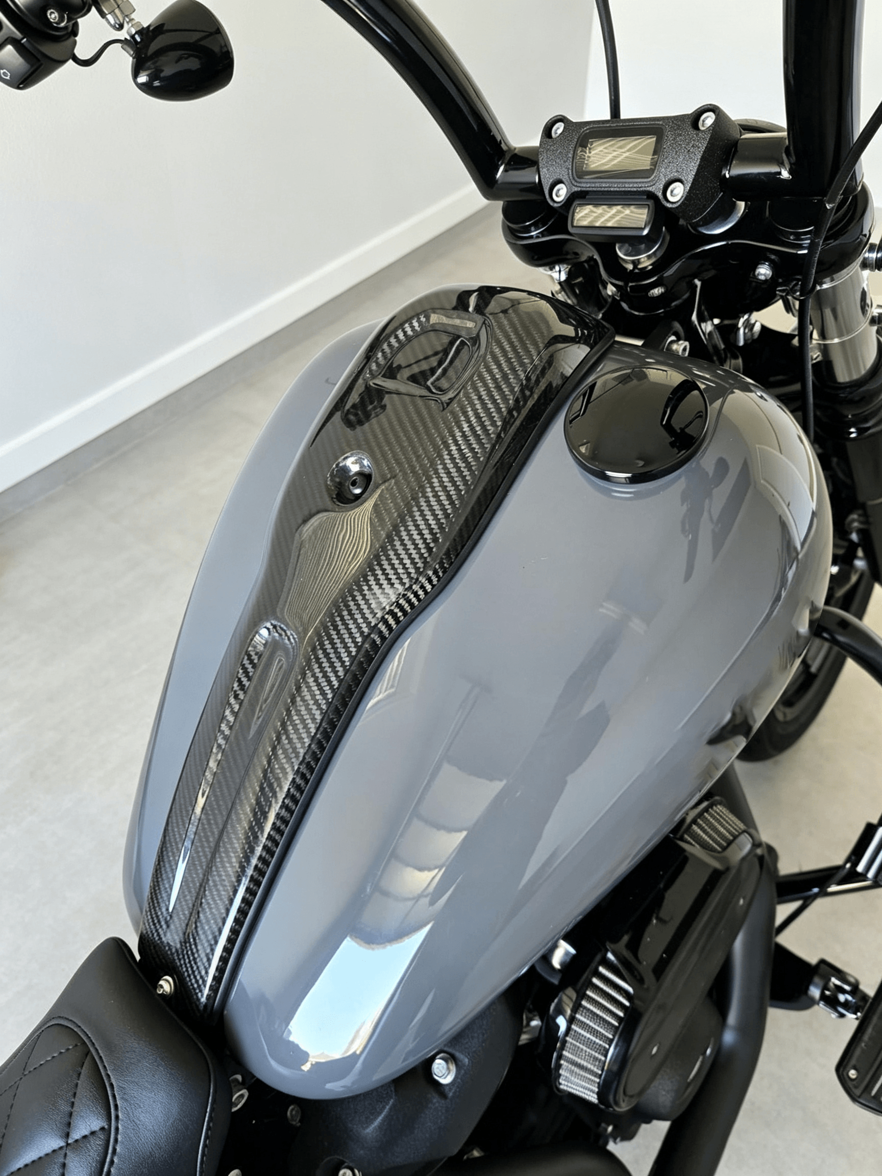 Lightweight Fuel Tank Cover Carbon Fiber for Harley Low Rider S ST 2022-up | Mactions