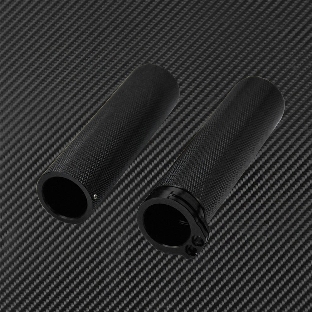 1" Billet hand grips for Harley Touring Sportster Dyna Softail V-Rod | Mactions