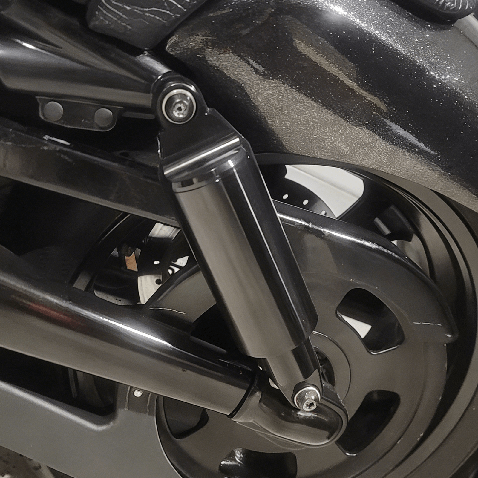 Motorcycle Rear Air Ride Suspension for Harley Touring '94-'18 | Mactions
