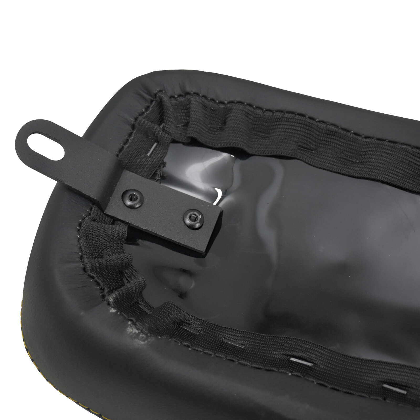 CB012702 mactions Rider Passenger Two-Up Seat for Harley Softail street bob 2018-2025 - details