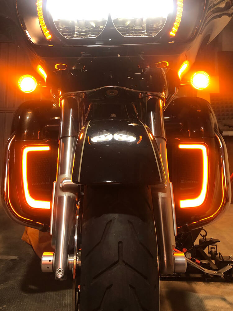 LA014706-Harley-LED-Lower-Grills-Fairing-Turn-Signals-effect-MACTIONS