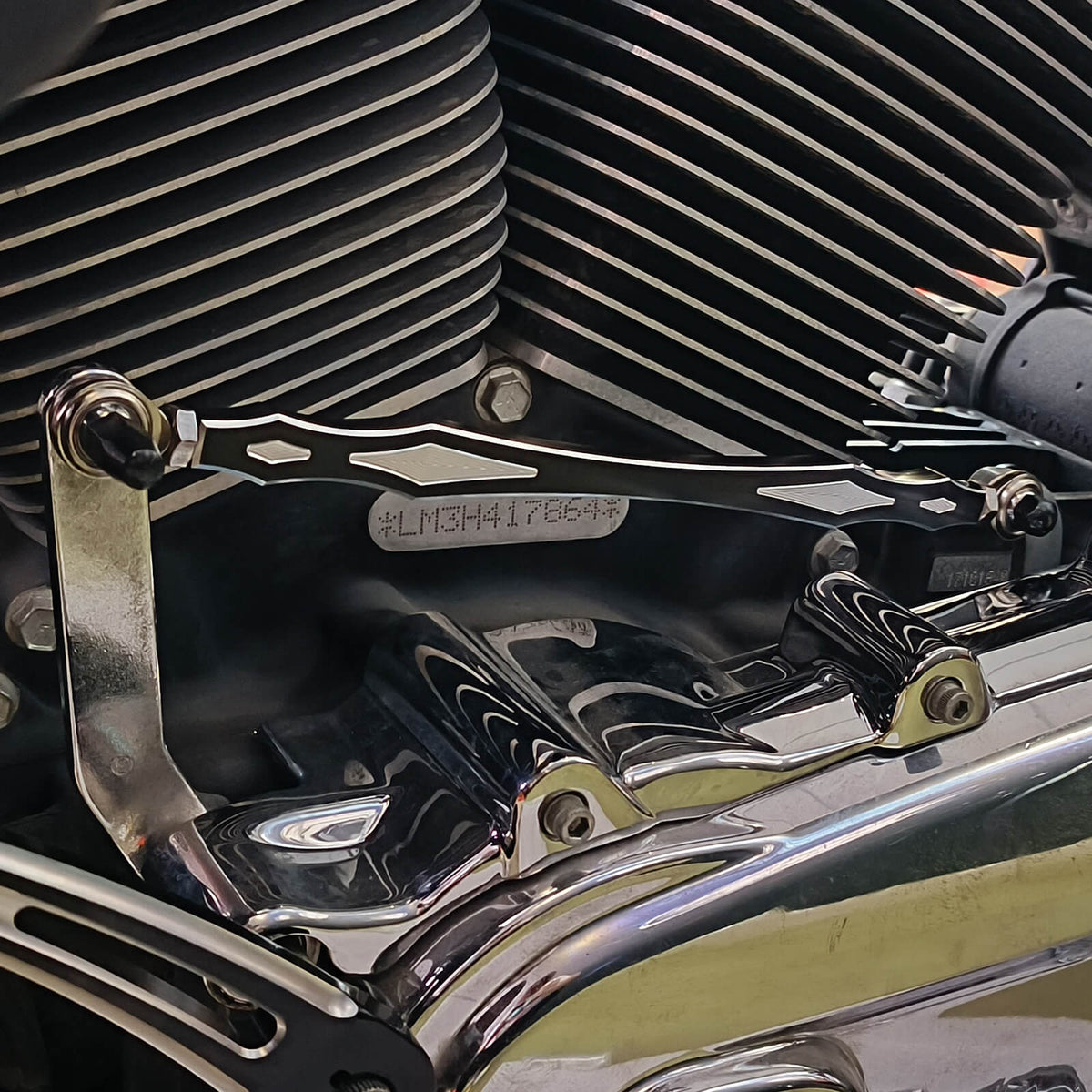 Gear CNC Shift Linkage Lever Fit Harley Touring Softail | Mactions