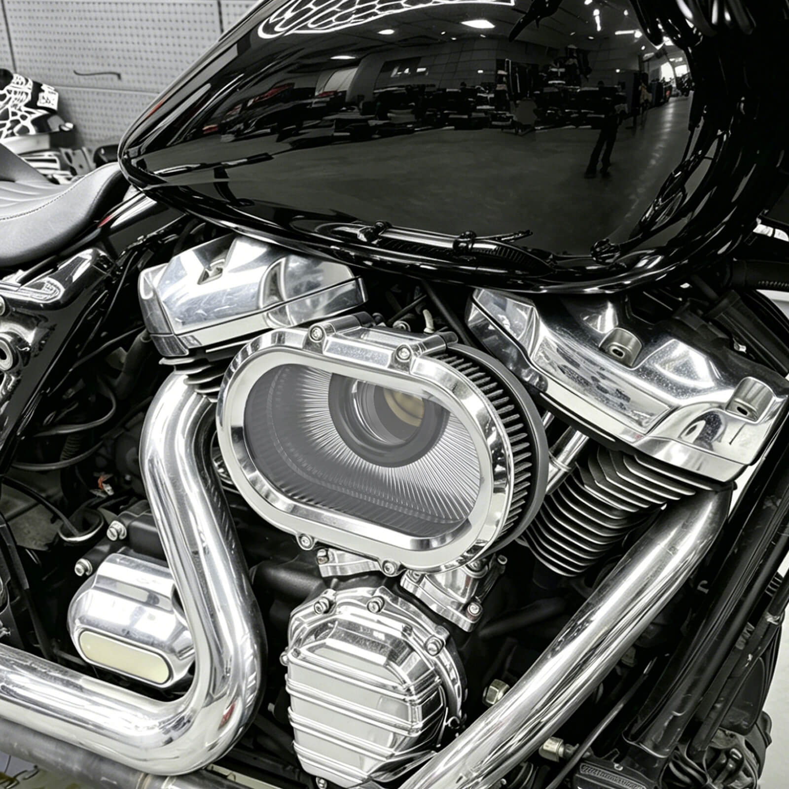 Oval CNC Air Cleaner Kit for Harley M8 Touring Softail '18-'24 | Mactions
