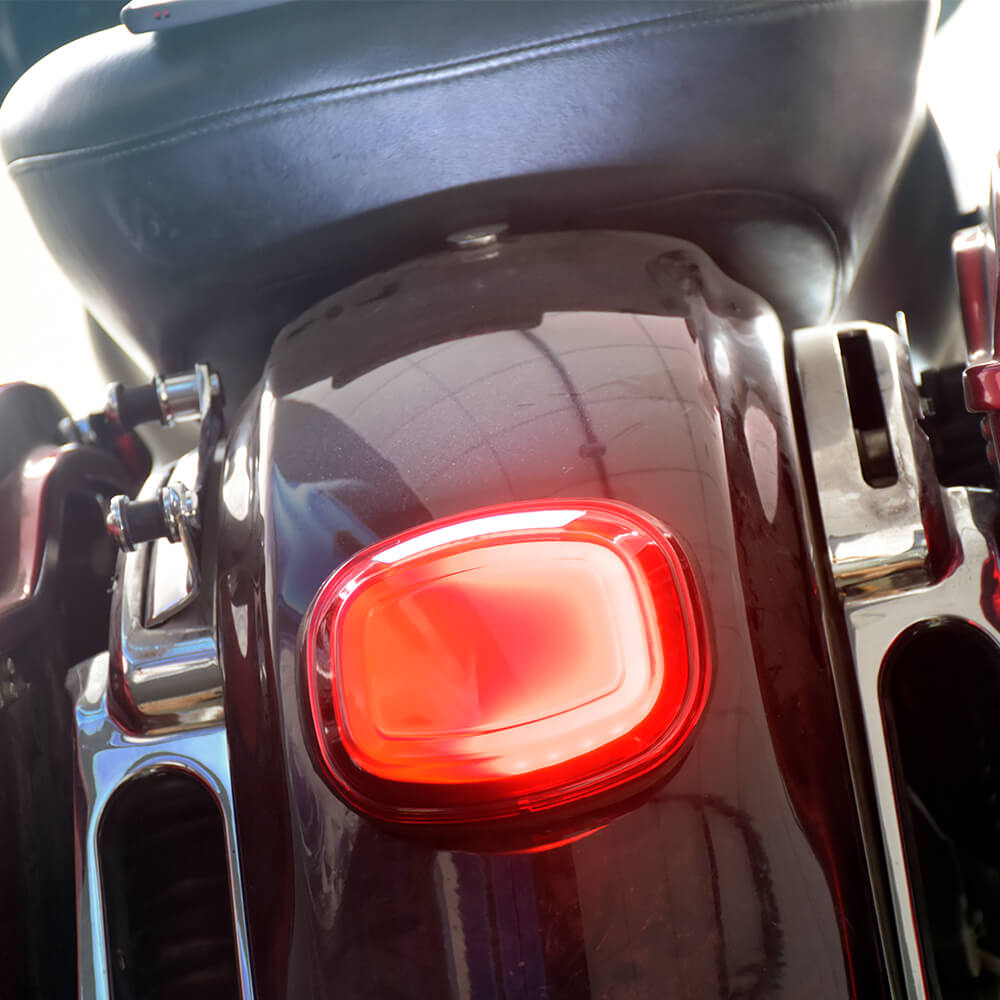 layback-led-tail-light-for-harley-effect-LA018603
