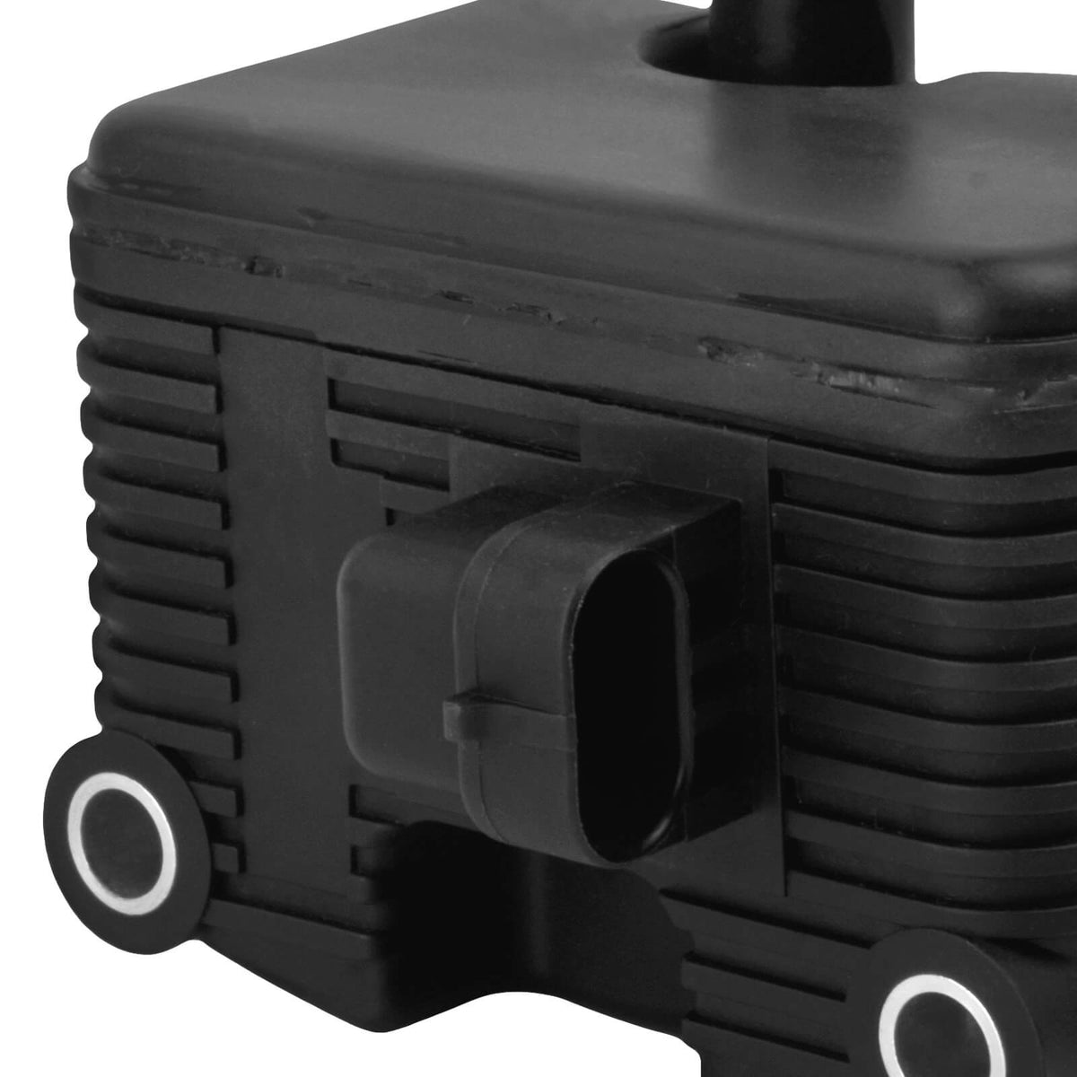 High-Output 0.5 Ohm Ignition Coil 31655-99 for Harley Softail Dyna Touring | Mactions